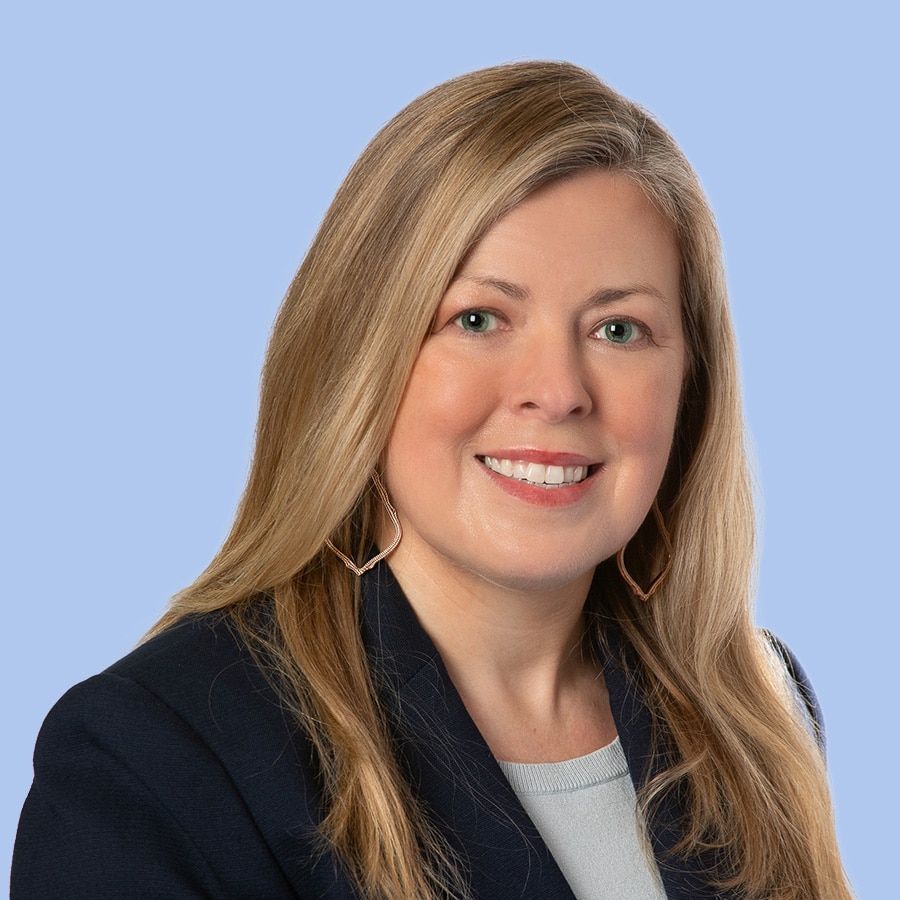 Lisa Pretus Headshot